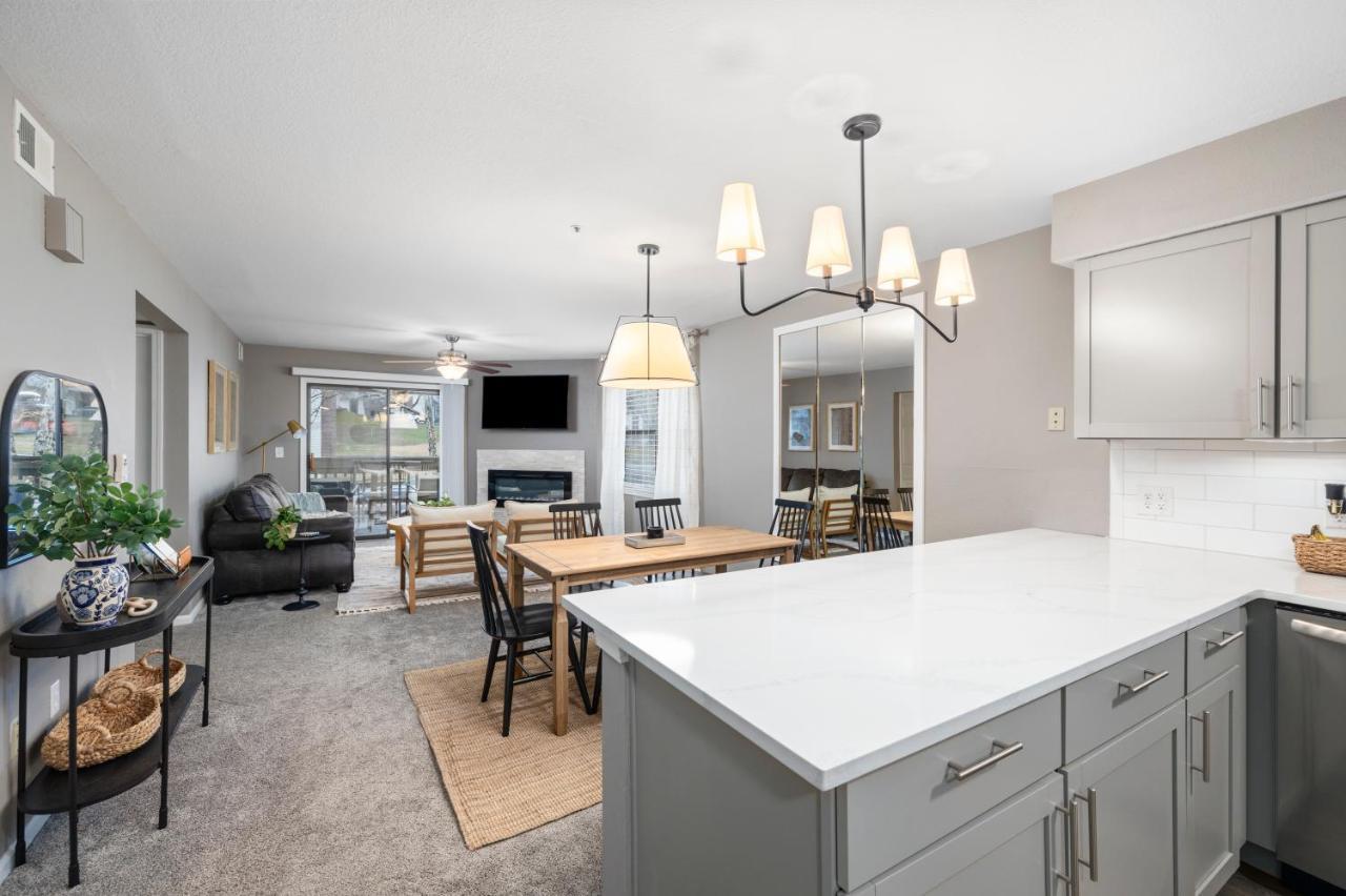 Hadley'S Place At Pointe Royale, Pristine 2 Bed 2 Bath Condo Branson Kültér fotó